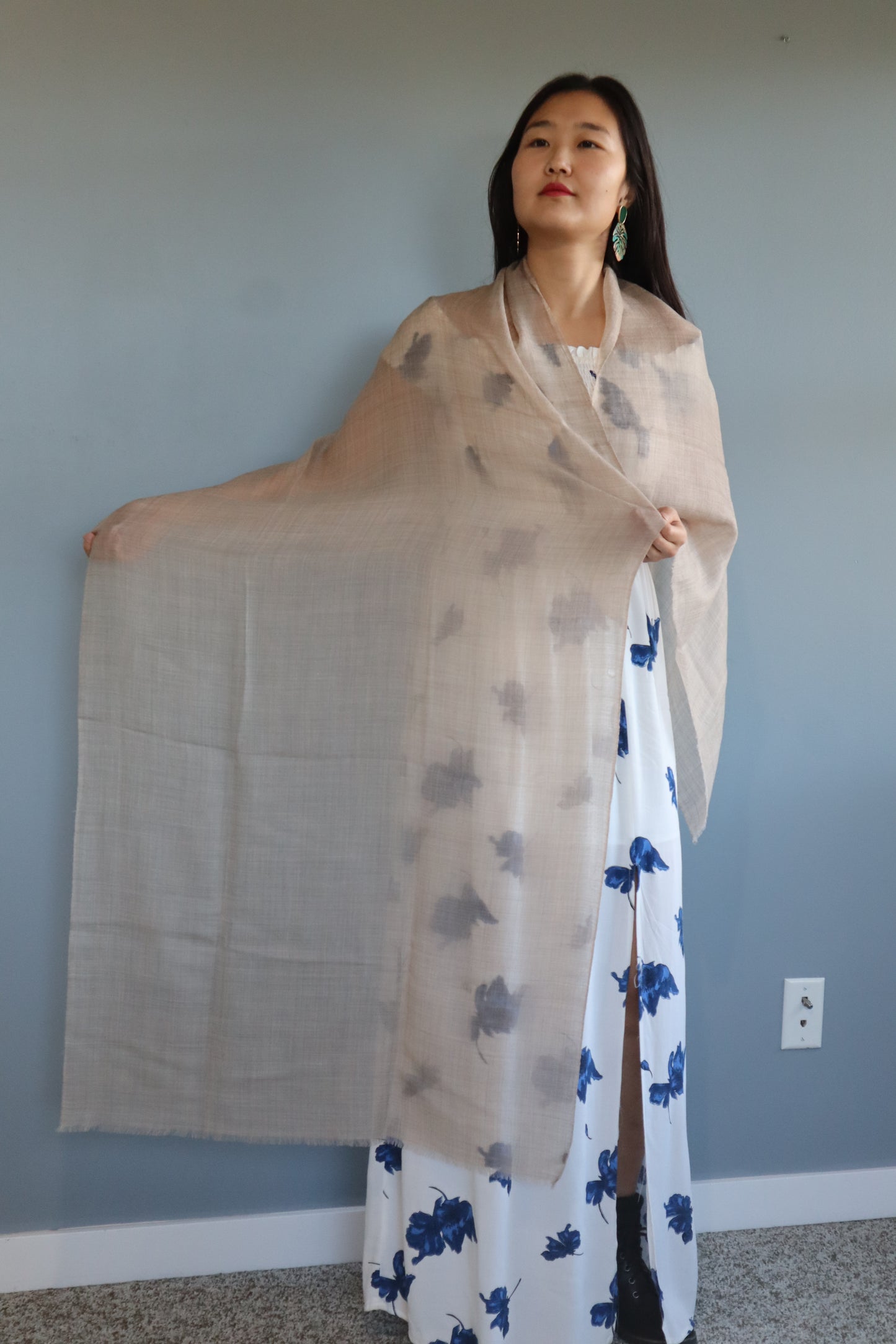 Handmade 100% Ring Cashmere Grey Brown Scarf Luxury Pashmina Handmade in Kashmir Light Soft and Warm Fair-trade from Nepali Artist Clearance Holiday Special Christmas Gift Thin Light Turquoise Blue/Green