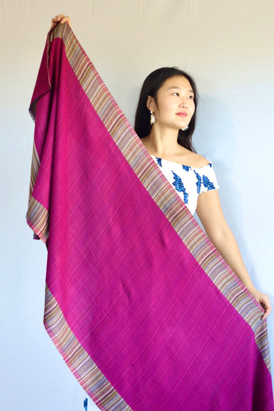 Handmade 100% Ring Cashmere Scarf Handmade in Nepal Pashmina Shawl Light Soft and Warm Fair-trade from Nepali Artist Clearance Holiday Special Christmas Gift Reversible Pink Red Green Blue Purple