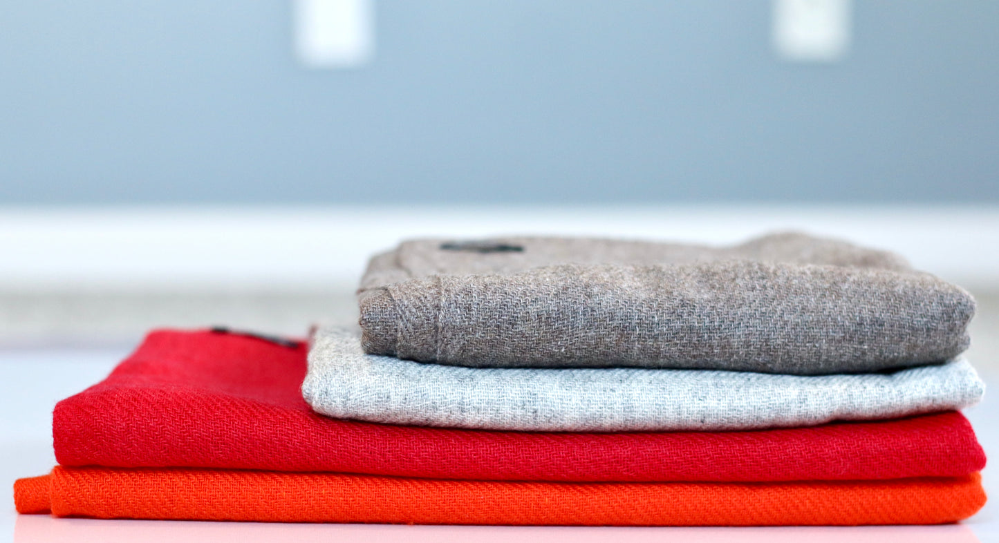 Handmade 100% Ring Cashmere Scarf Handmade in Nepal Light Soft and Warm Fair-trade from Nepali Artist Clearance Holiday Special Christmas Gift