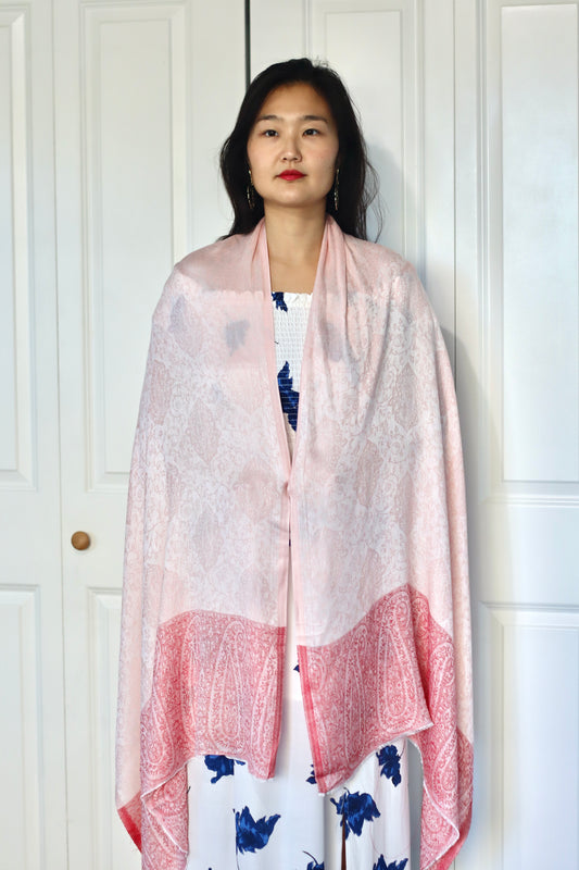 Handmade 30%Silk 70% Ring Cashmere Scarf Luxury Pashmina Handmade in Kashmir Ring Cashmere Light Soft and Warm Fair-trade from Nepali Artist Clearance Holiday Special Christmas Gift  Shiny Cooling