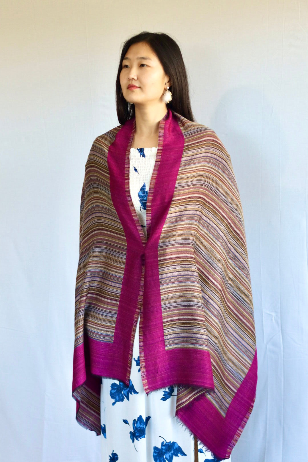 Handmade 100% Ring Cashmere Scarf Handmade in Nepal Pashmina Shawl Light Soft and Warm Fair-trade from Nepali Artist Clearance Holiday Special Christmas Gift Reversible Pink Red Green Blue Purple