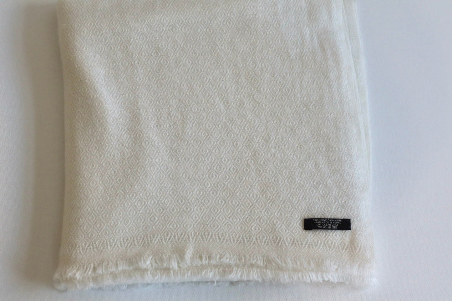 Handmade 100% Cashmere Scarf Black-Friday Special Price! Handmade in Nepal Thick Soft and Warm Fair-trade from Nepali Artist Clearance