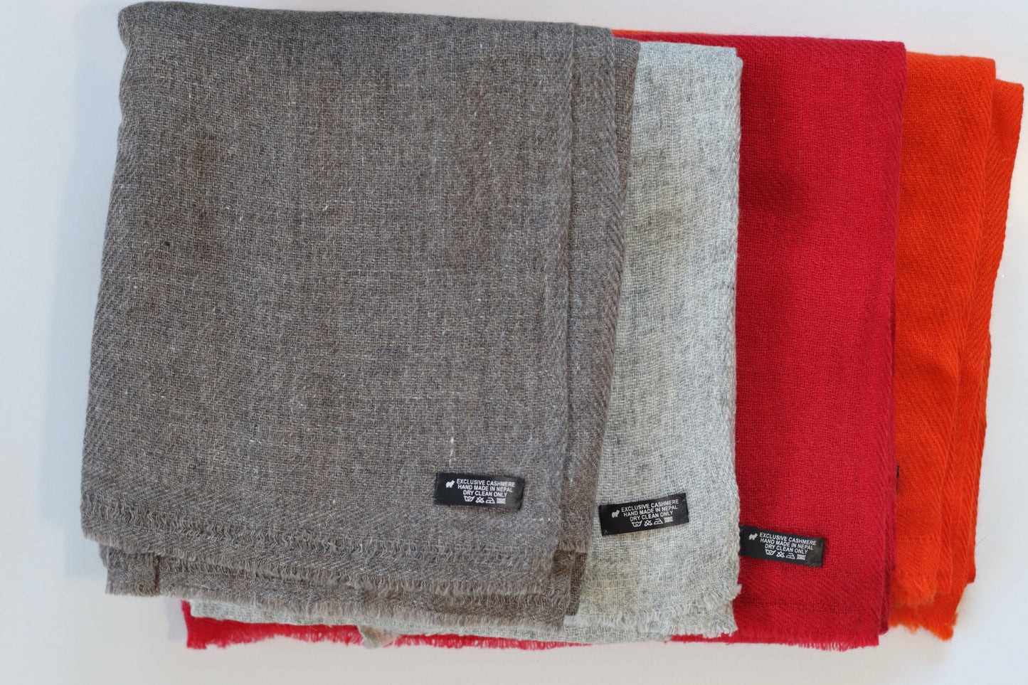 Handmade 100% Ring Cashmere Scarf Handmade in Nepal Light Soft and Warm Fair-trade from Nepali Artist Clearance Holiday Special Christmas Gift