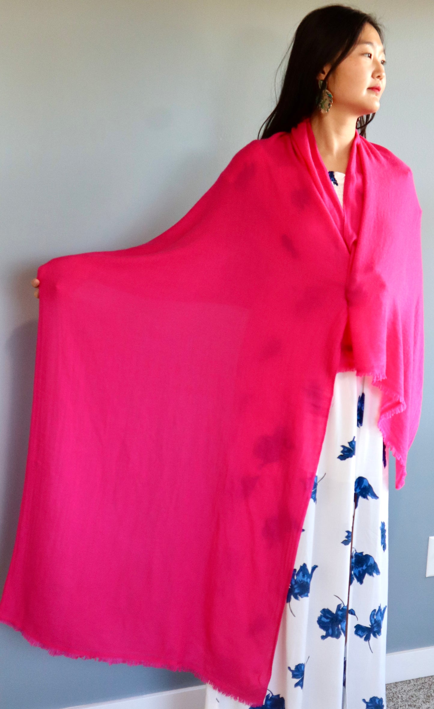 Handmade 100% Ring Cashmere Scarf Handmade in Nepal Light Soft and Warm Fair-trade from Nepali Artist Clearance Holiday Special Christmas Gift