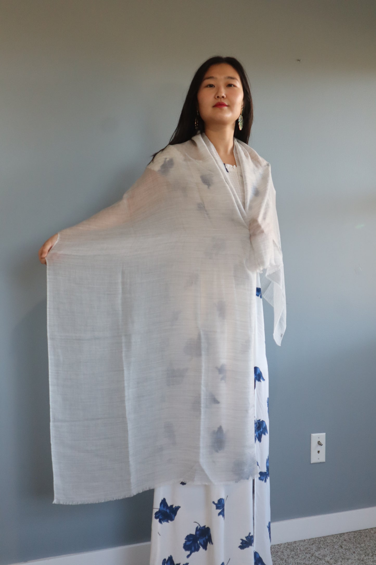 Handmade 100% Ring Cashmere Grey Brown Scarf Luxury Pashmina Handmade in Kashmir Light Soft and Warm Fair-trade from Nepali Artist Clearance Holiday Special Christmas Gift Thin Light Turquoise Blue/Green