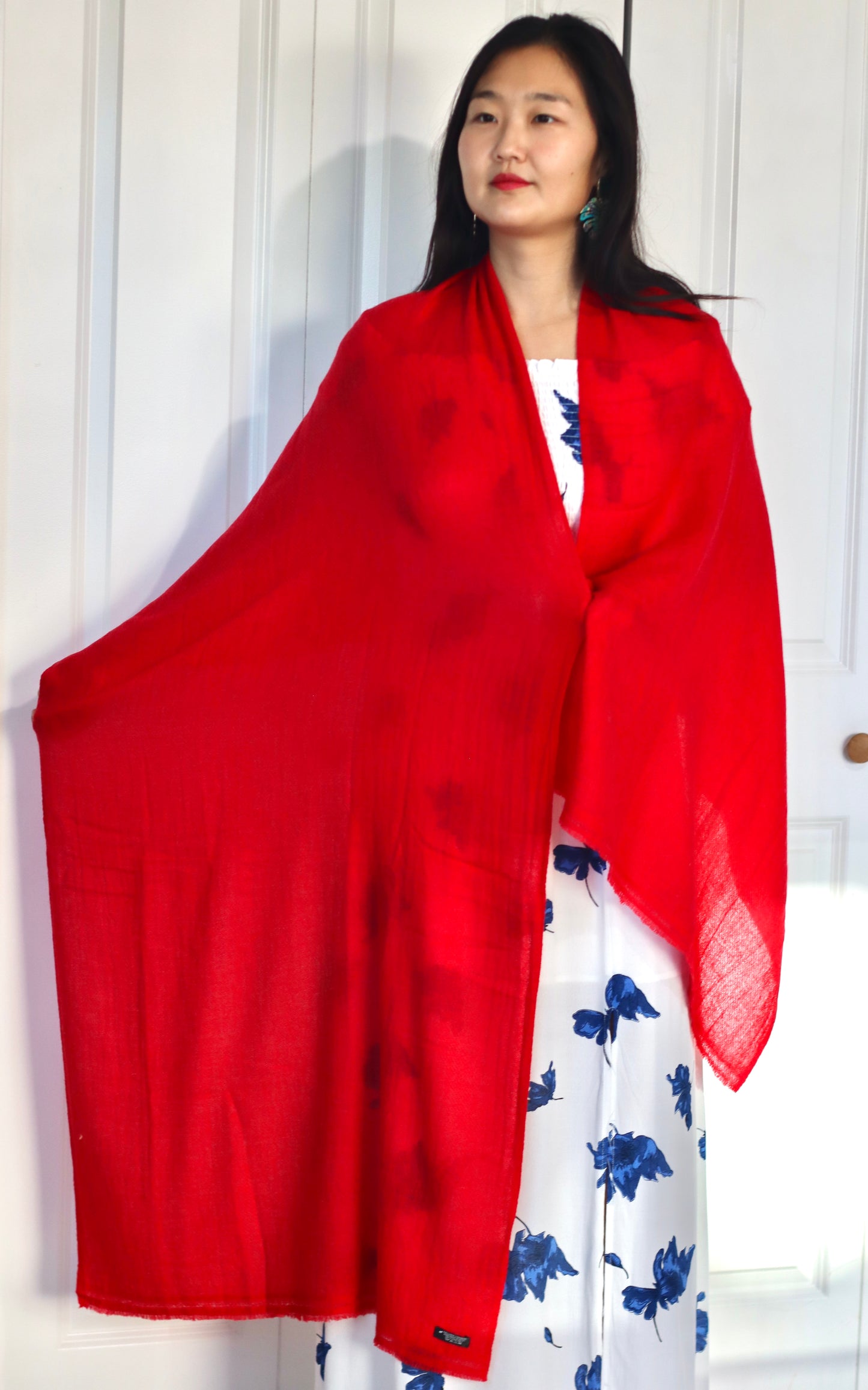 Handmade 100% Ring Cashmere Scarf Handmade in Nepal Light Soft and Warm Fair-trade from Nepali Artist Clearance Holiday Special Christmas Gift