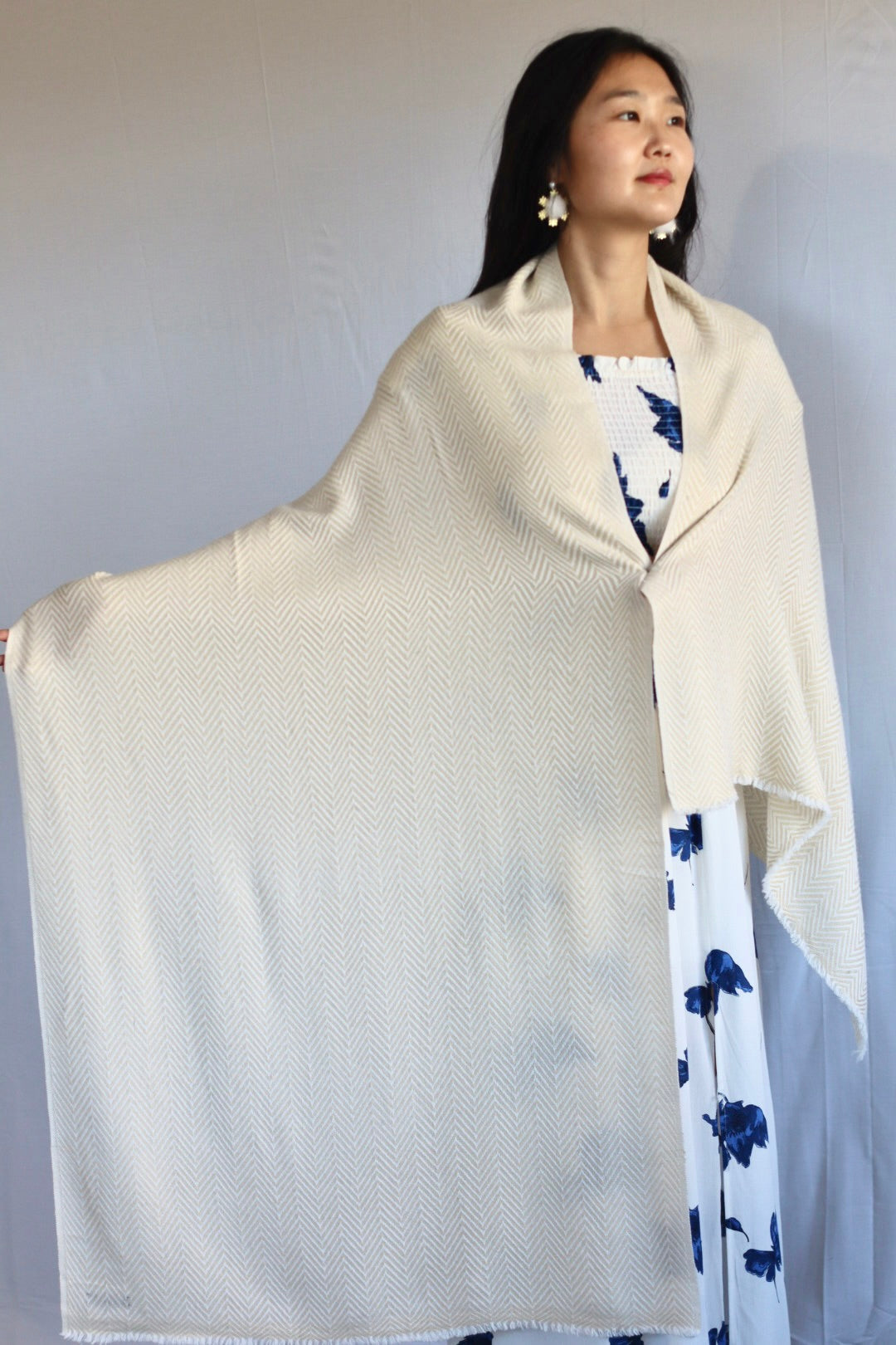 Handmade 100% Cashmere Scarf Black-Friday Special Price! Handmade in Nepal Thick Soft and Warm Fair-trade from Nepali Artist Clearance