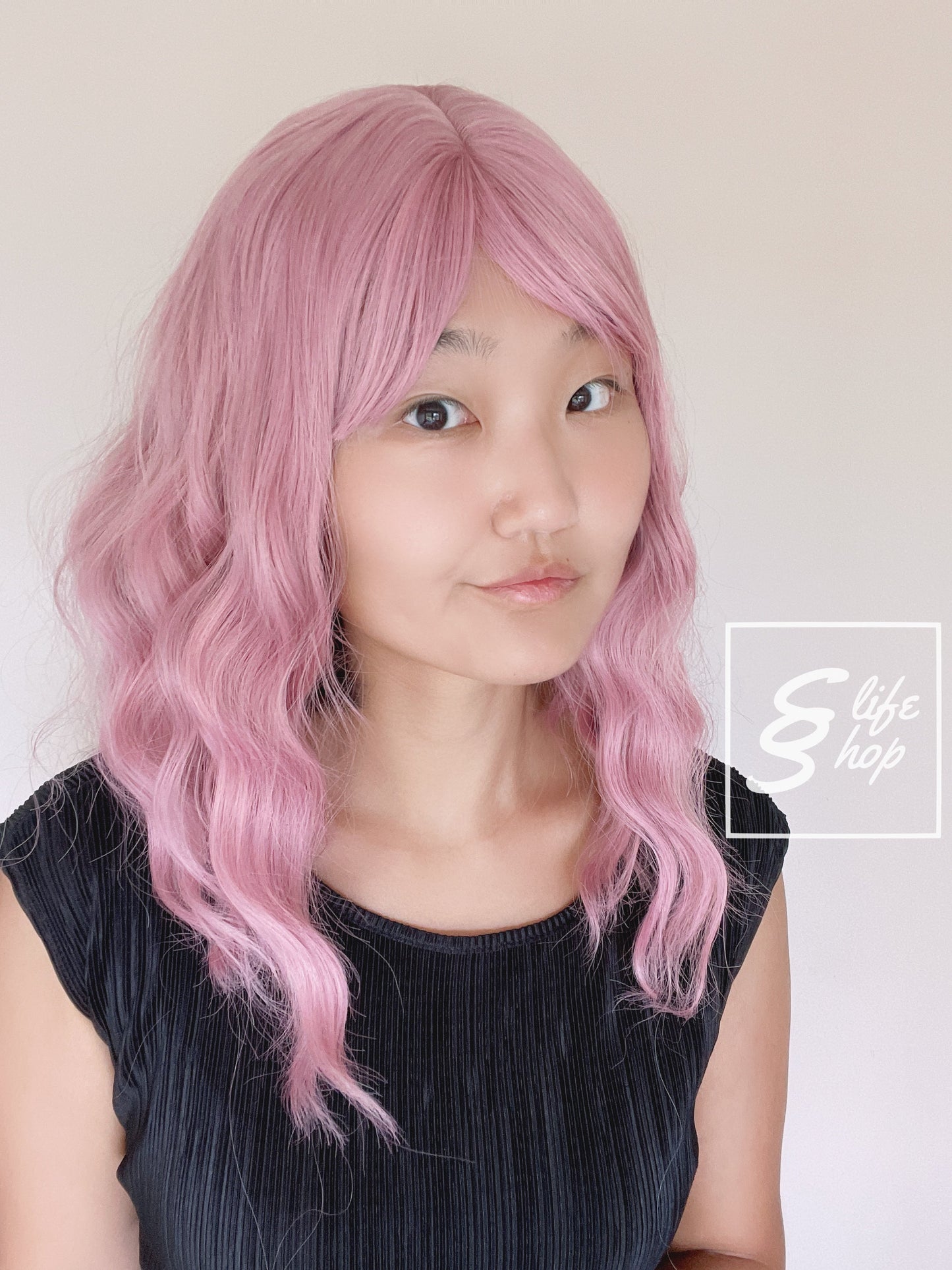 Beautiful Realistic Mid Length Short Wavy Pink Wig Natural Cute