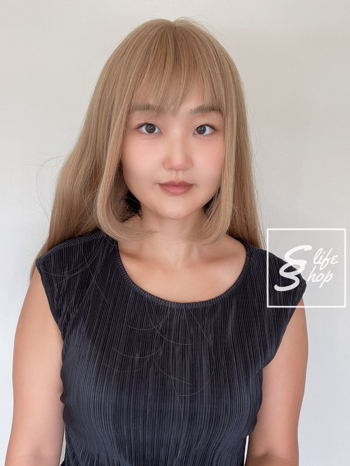 Beautiful Realistic long Straight Blonde Wig Natural Realistic