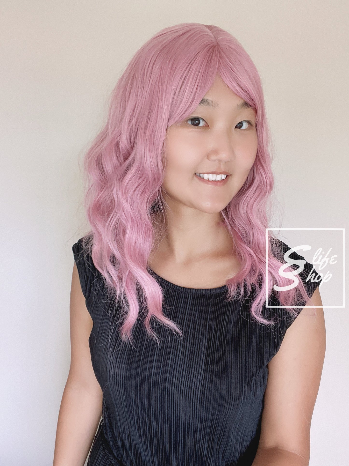 Beautiful Realistic Mid Length Short Wavy Pink Wig Natural Cute