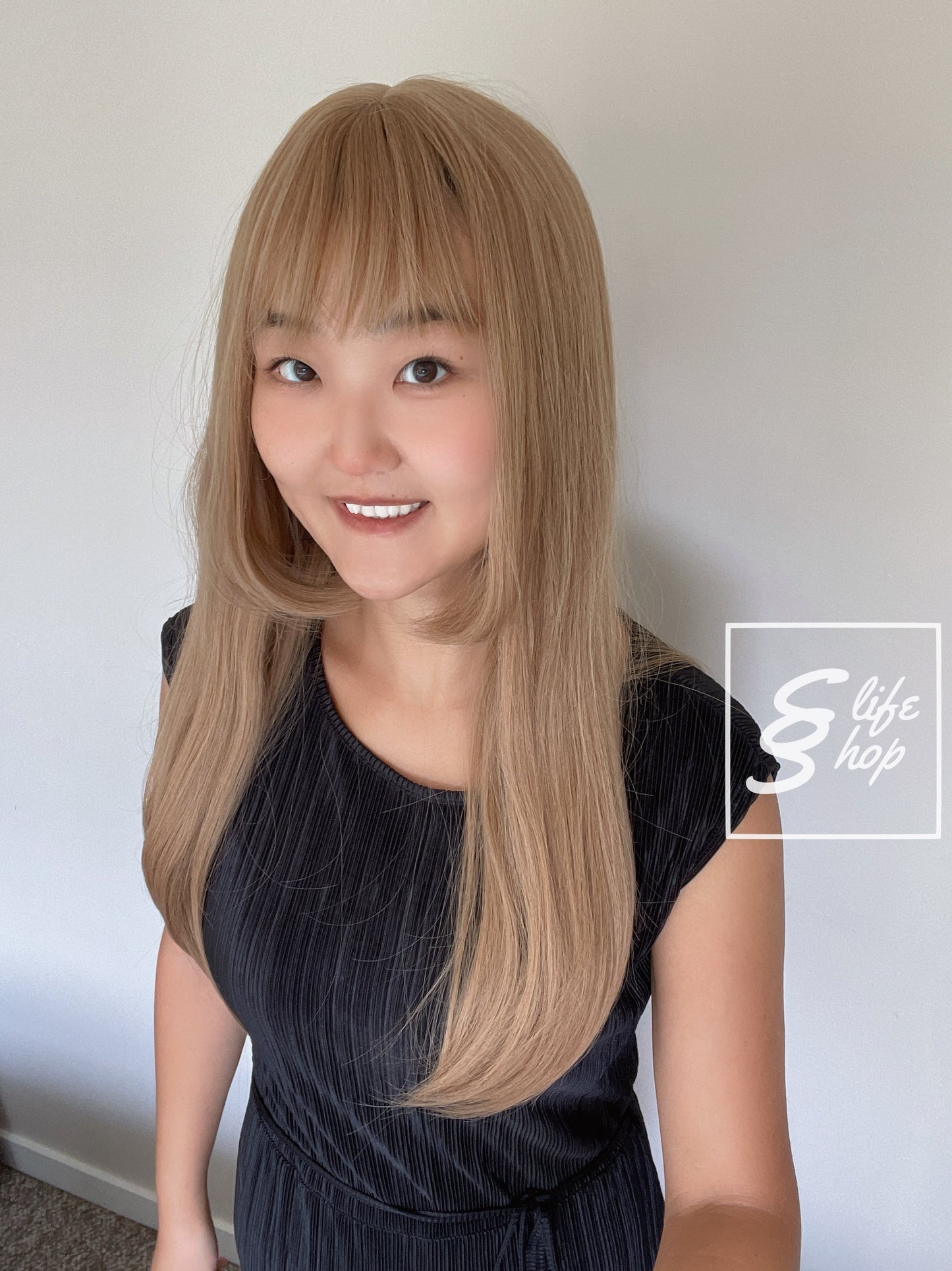 Beautiful Realistic long Straight Blonde Wig Natural Realistic